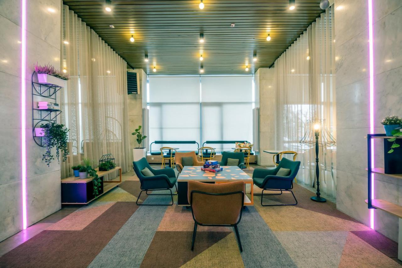 Chillout Dorm Poznan Aparthotel ภายนอก รูปภาพ