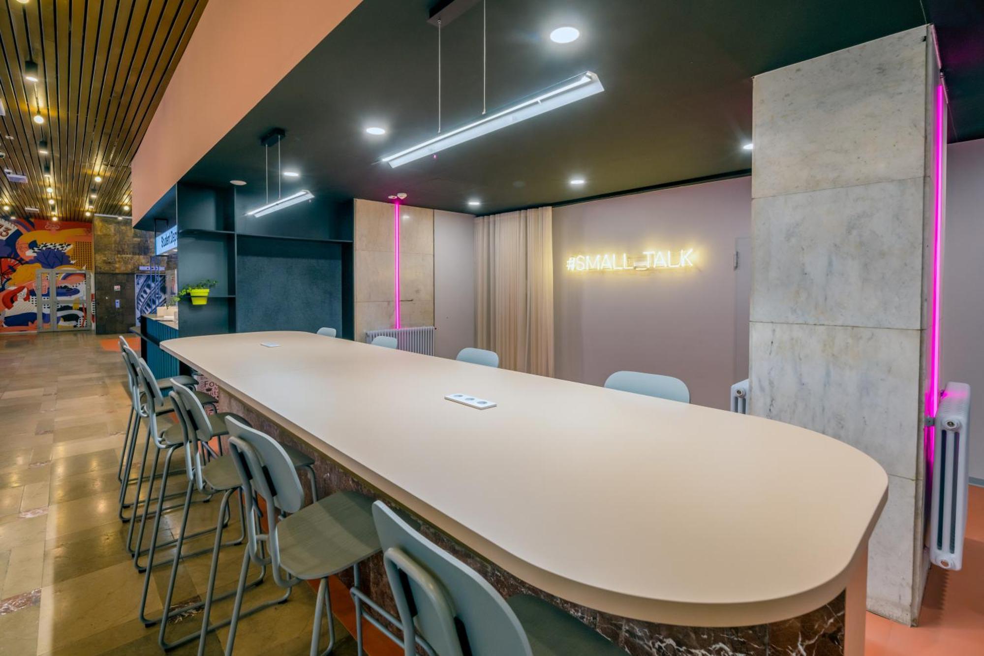 Chillout Dorm Poznan Aparthotel ภายนอก รูปภาพ